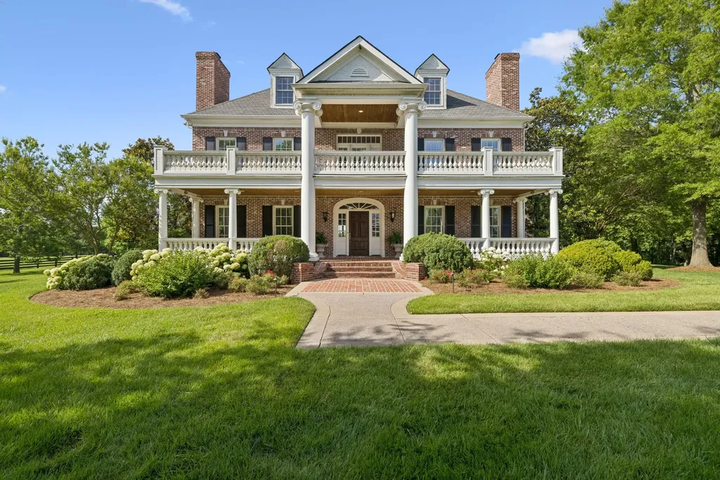 2420 Hidden River Lane Franklin TN 37069