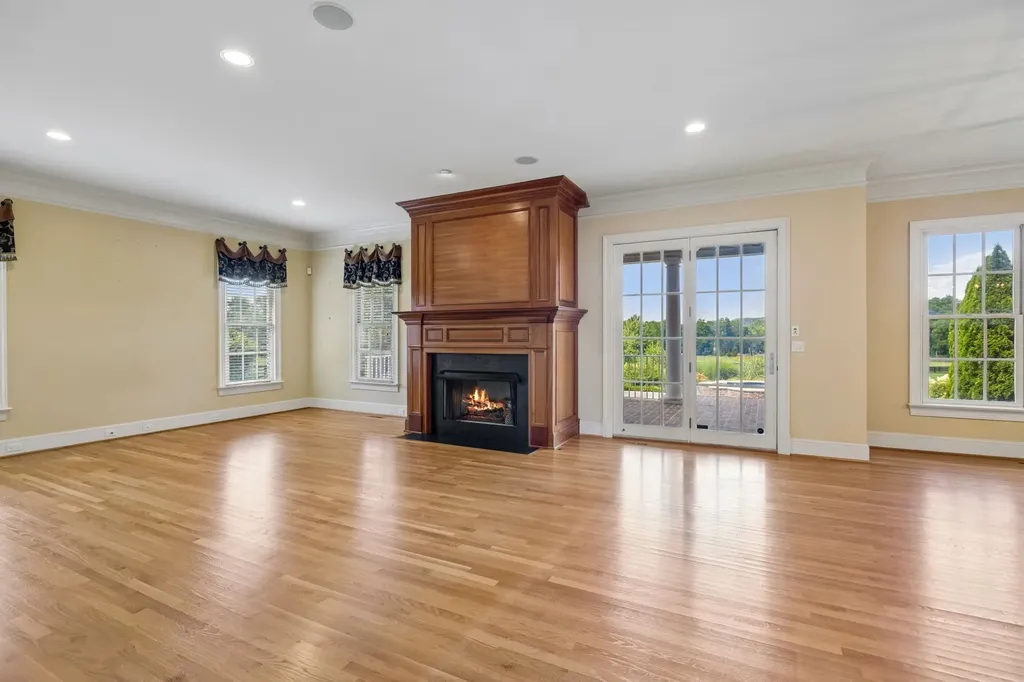 2420 Hidden River Lane Franklin TN 37069
