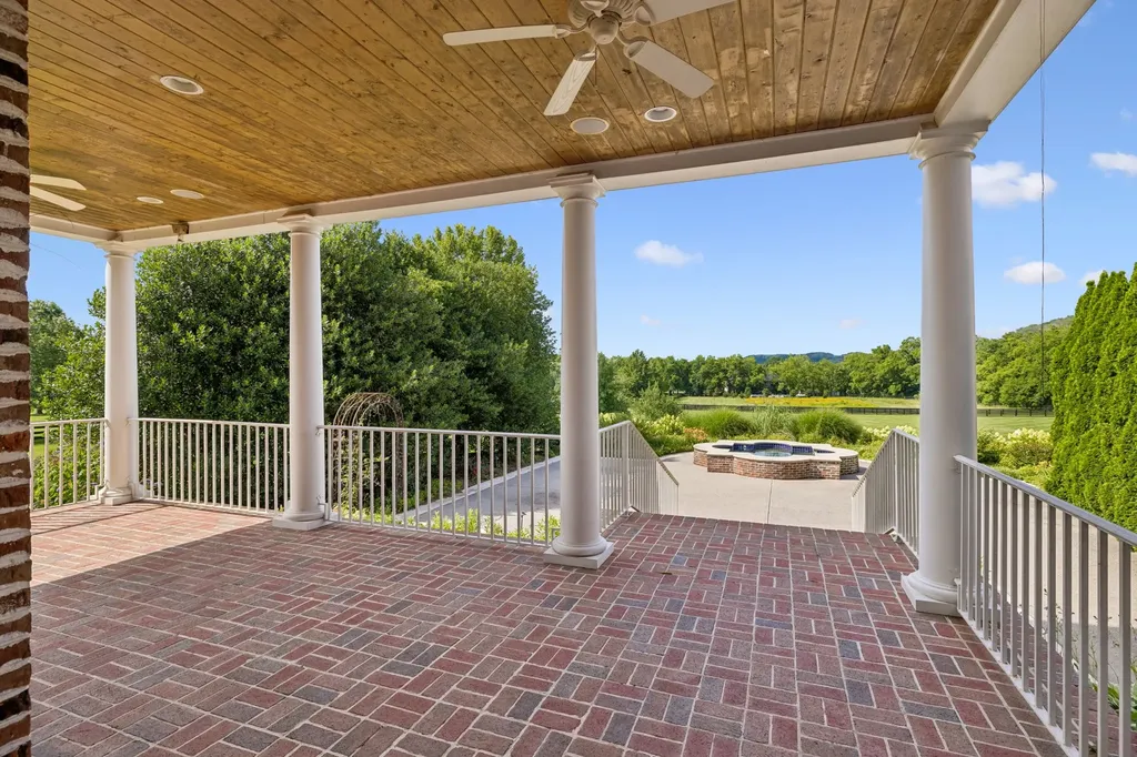 2420 Hidden River Lane Franklin TN 37069