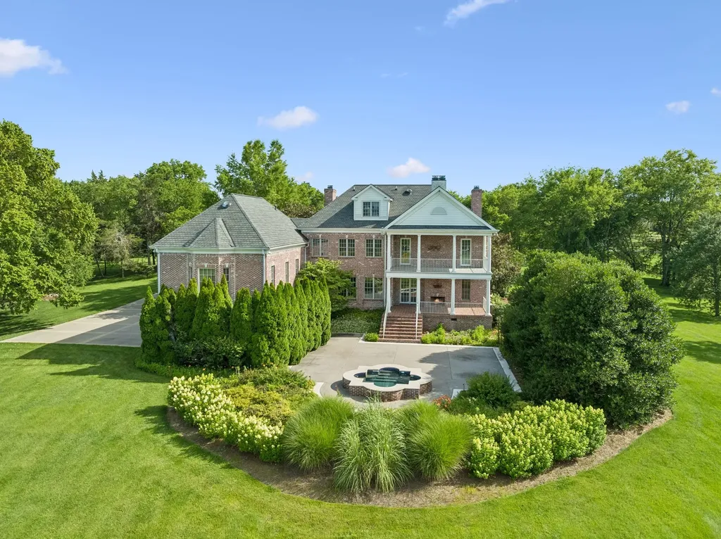 2420 Hidden River Lane Franklin TN 37069