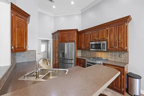 9 Barrymore Cove Jackson TN 38305