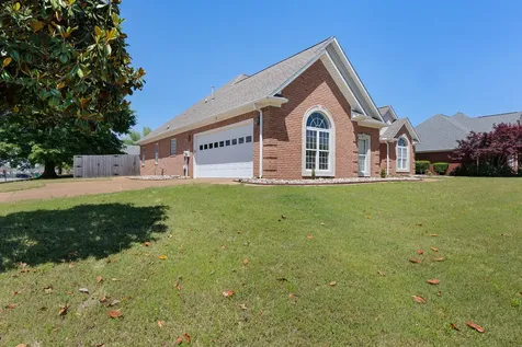 9 Barrymore Cove Jackson TN 38305
