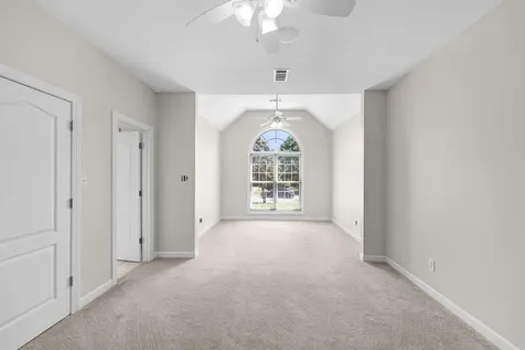 9 Barrymore Cove Jackson TN 38305