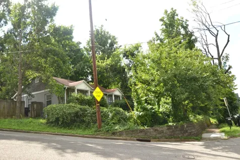 405 32nd Ave, S Nashville TN 37212