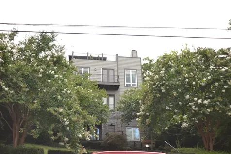 405 32nd Ave, S Nashville TN 37212