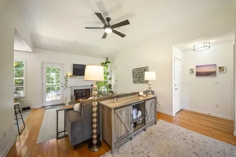 4092 Summit Drive Greenbrier TN 37073