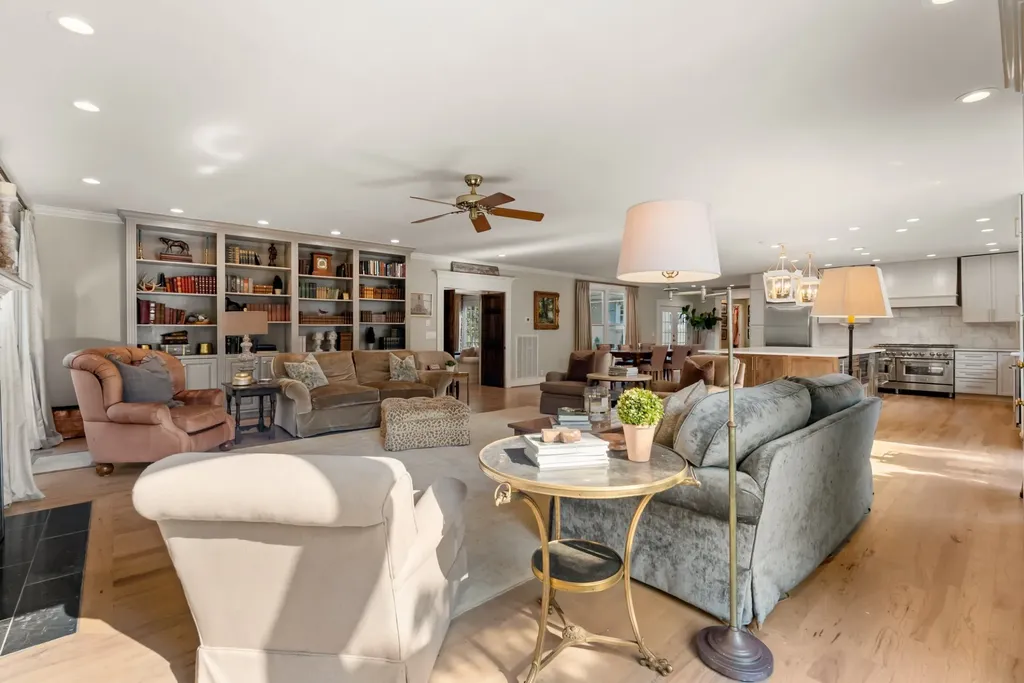 1018 Gateway Lane Nashville TN 37220