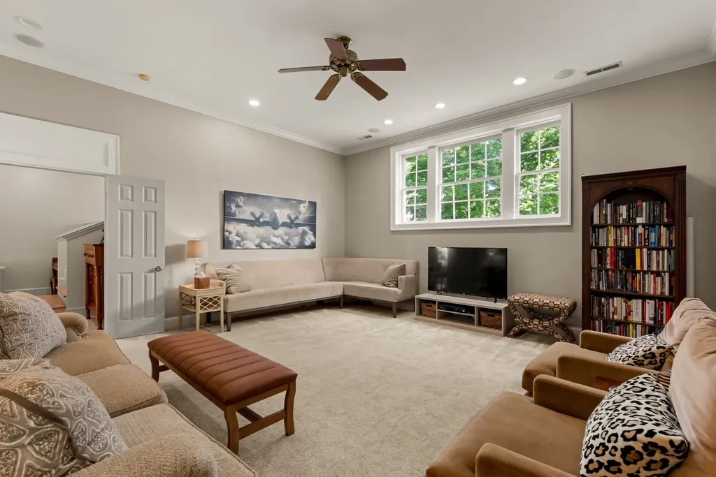 1018 Gateway Lane Nashville TN 37220