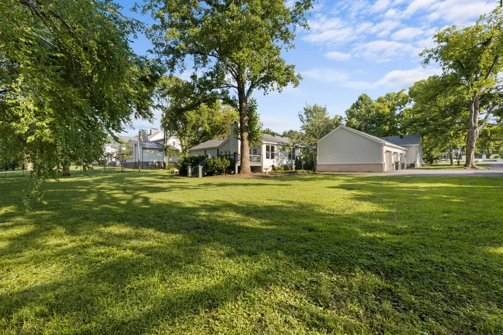 1018 Gateway Lane Nashville TN 37220