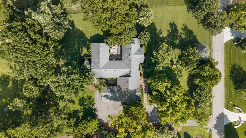 1018 Gateway Lane Nashville TN 37220
