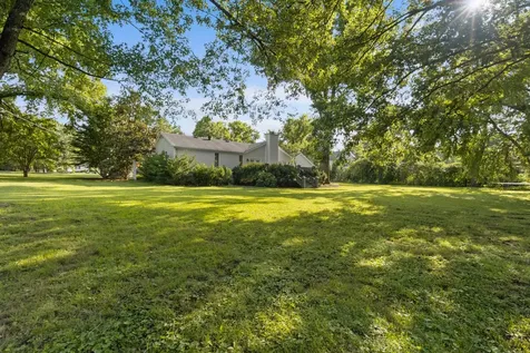1018 Gateway Lane Nashville TN 37220