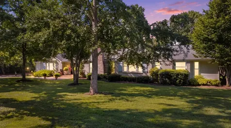 1018 Gateway Lane Nashville TN 37220