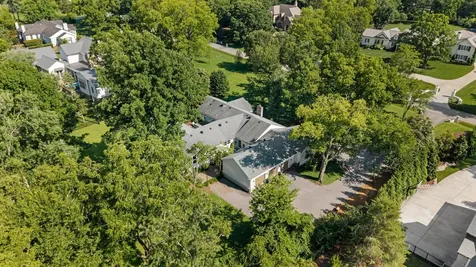 1018 Gateway Lane Nashville TN 37220