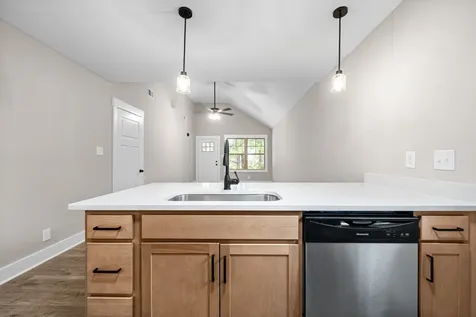 120 Alabama Avenue Oak Grove KY 42262