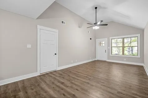 120 Alabama Avenue Oak Grove KY 42262