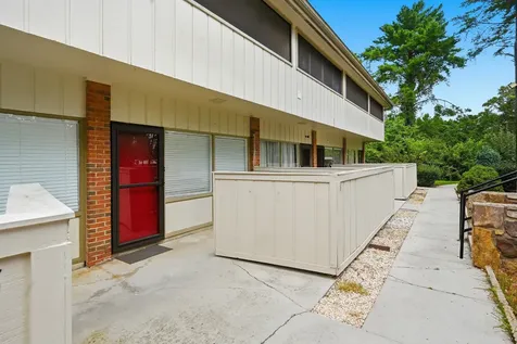 2806 Suncrest Road Pigeon Forge TN 37863
