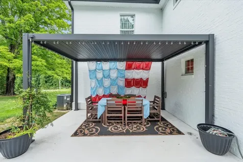 1408 Powers Bridge Road Manchester TN 37355