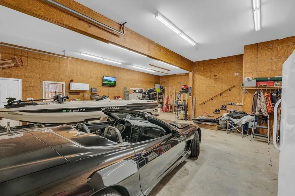 465 Hickory Lane Sparta TN 38583