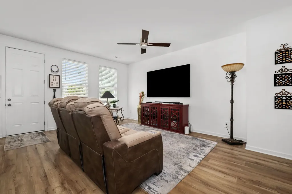 2656 Lakevilla Drive Nashville TN 37217