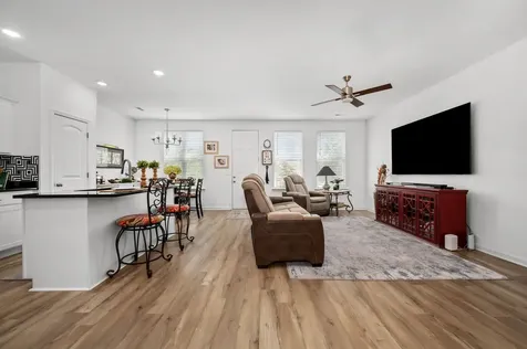 2656 Lakevilla Drive Nashville TN 37217