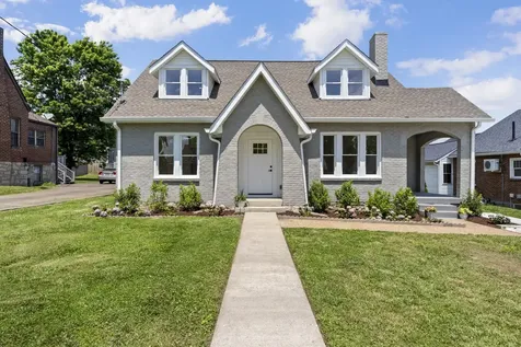 911 Fairwin Avenue Nashville TN 37216