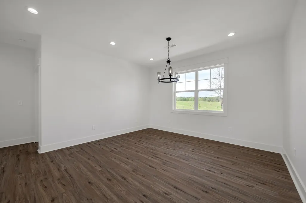 625 Robert Smith Road Mcminnville TN 37110