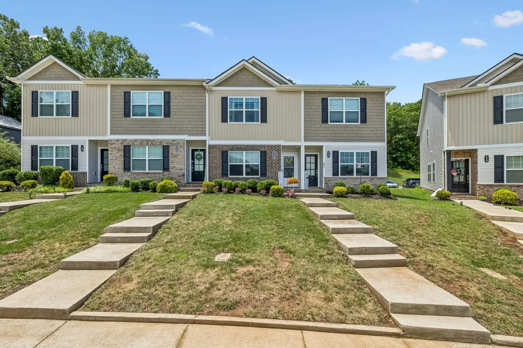 523 Moshe Flam Place La Vergne TN 37086