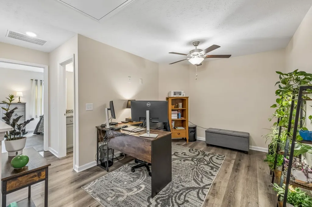 523 Moshe Flam Place La Vergne TN 37086