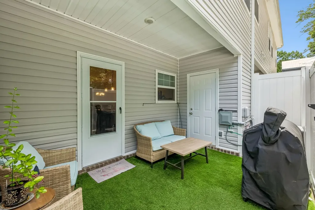 523 Moshe Flam Place La Vergne TN 37086