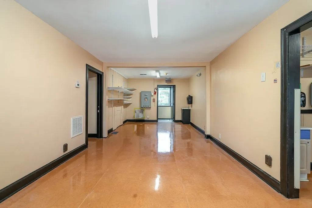 2003 Lebanon Pike Nashville TN 37210