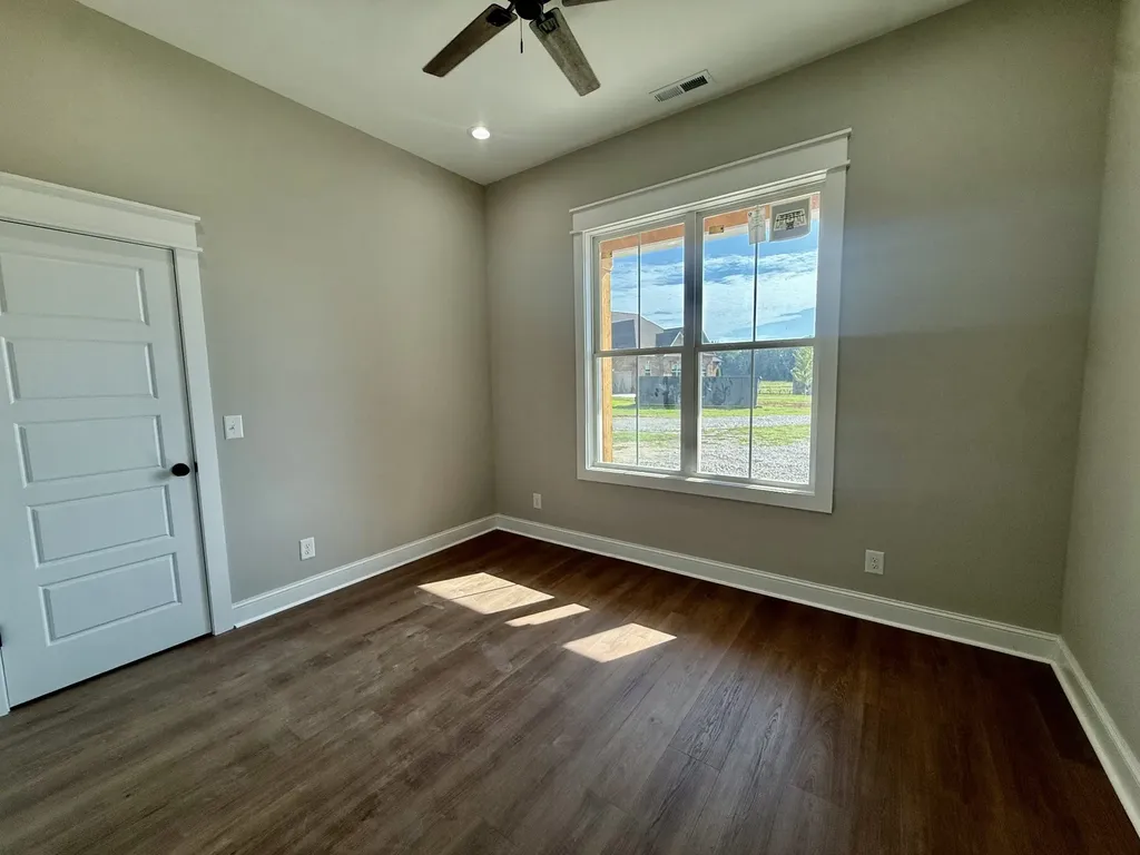 119 Settlers Trace Tullahoma TN 37388