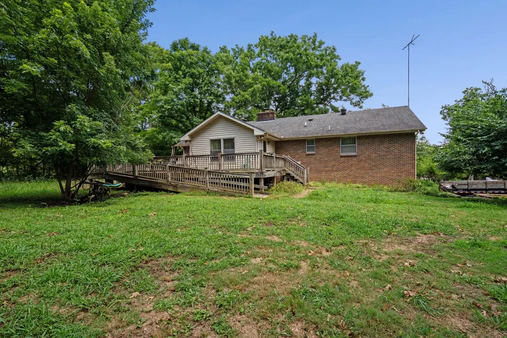 9044 Coles Ferry Pike Lebanon TN 37087