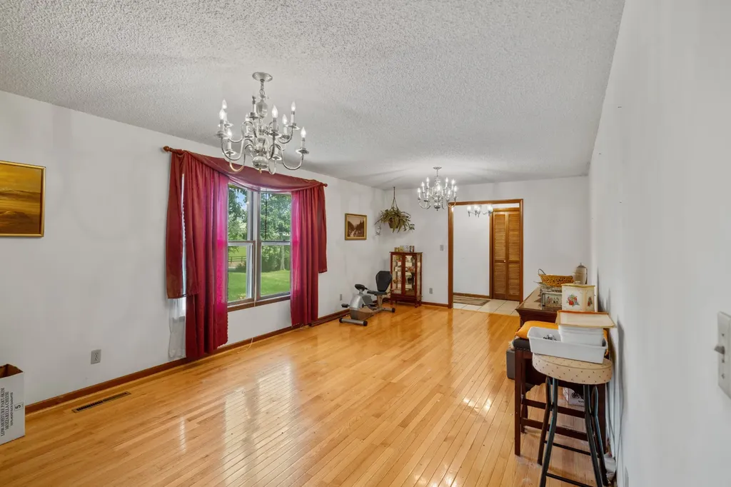 9044 Coles Ferry Pike Lebanon TN 37087