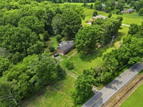9044 Coles Ferry Pike Lebanon TN 37087
