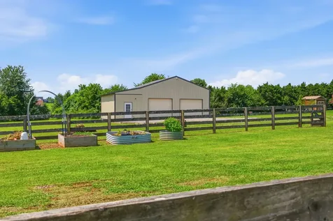 2308 Mustang Way Spring Hill TN 37174