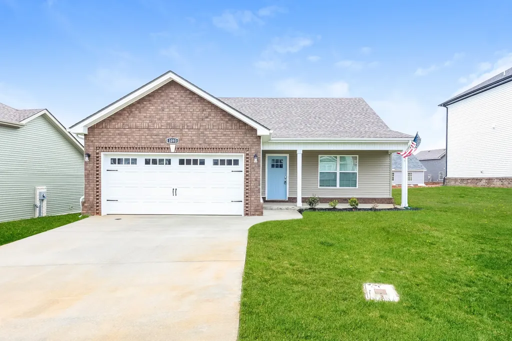 1093 Whitney Drive Clarksville TN 37042