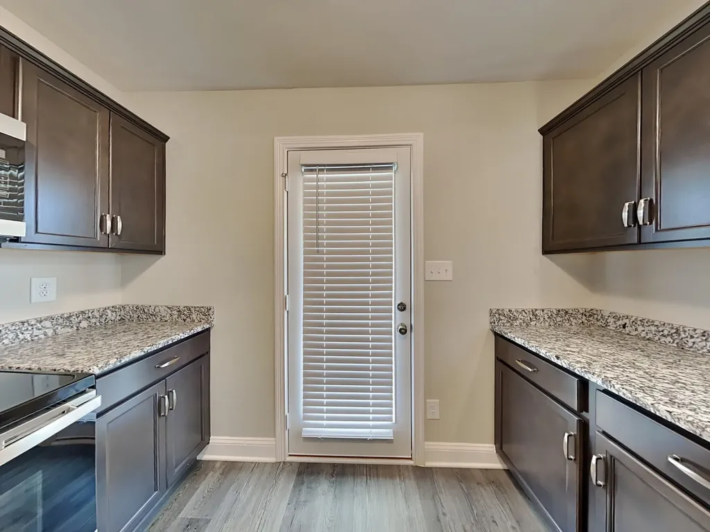 1093 Whitney Drive Clarksville TN 37042