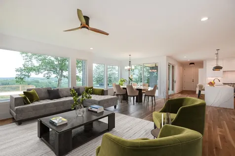 799 Fairwin Avenue Nashville TN 37216