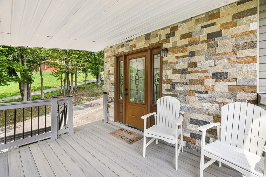 1116 Hitt Lane Goodlettsville TN 37072