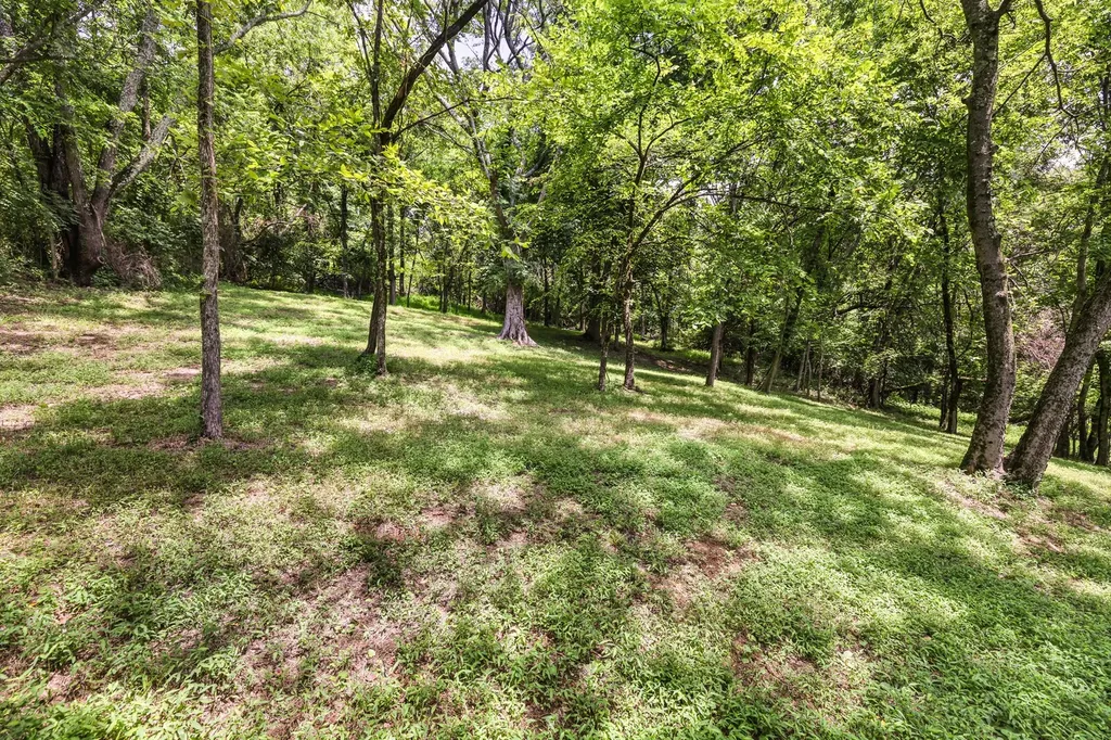 1116 Hitt Lane Goodlettsville TN 37072