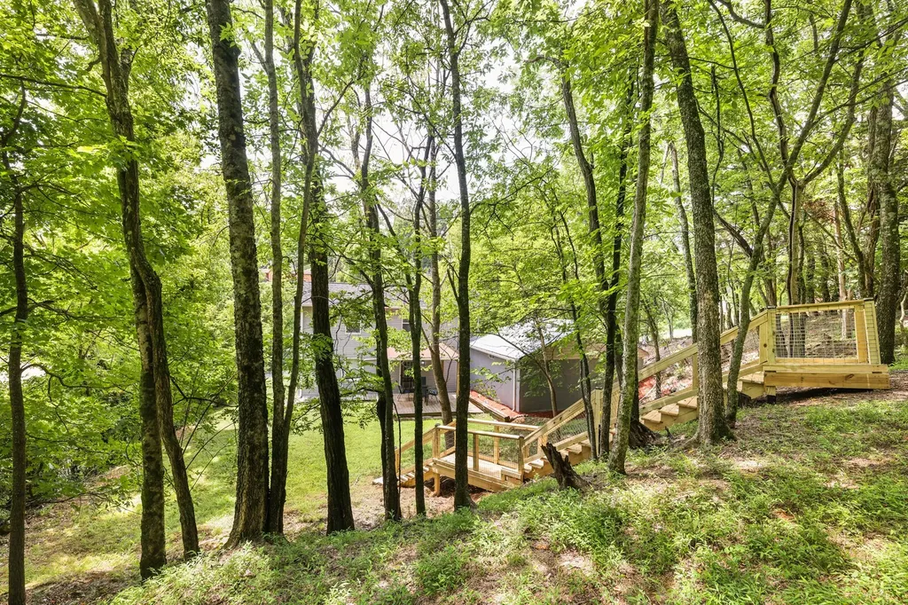 1116 Hitt Lane Goodlettsville TN 37072