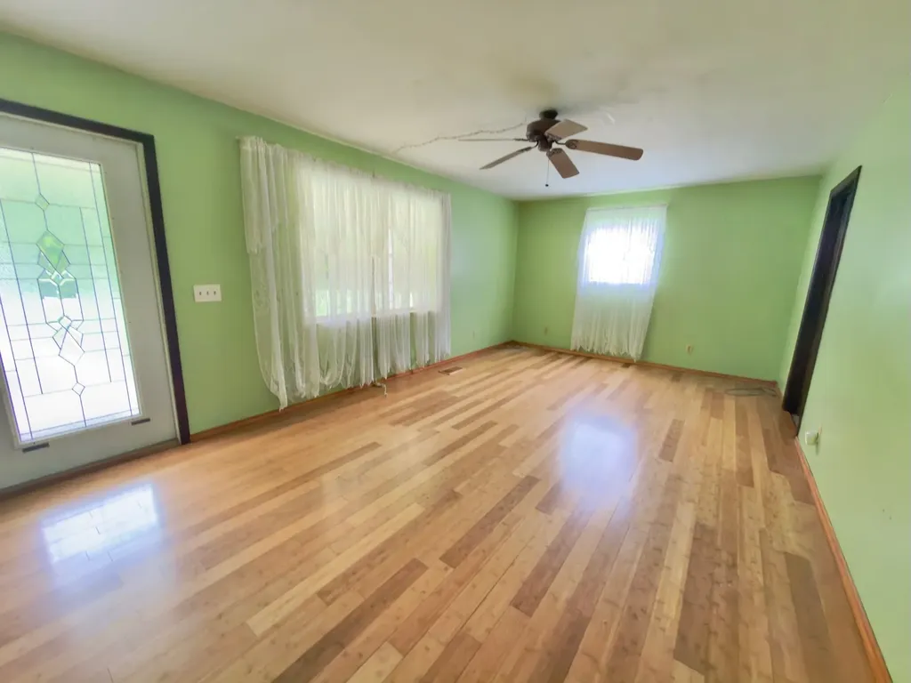 2709 Pea Ridge Road Liberty TN 37095