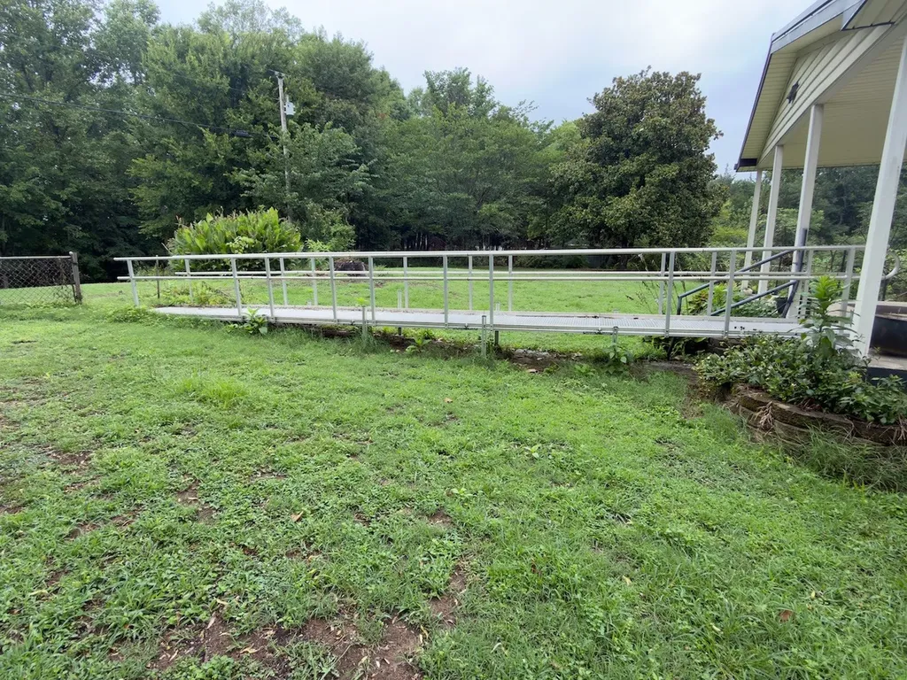2709 Pea Ridge Road Liberty TN 37095