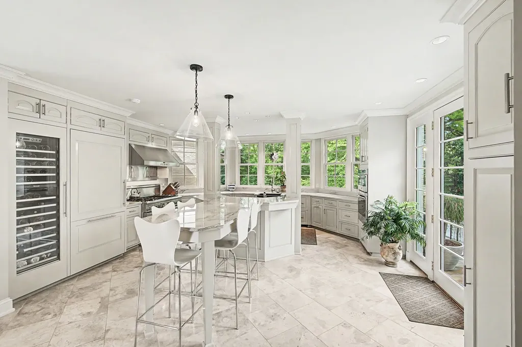 200 Brook Hollow Road Nashville TN 37205