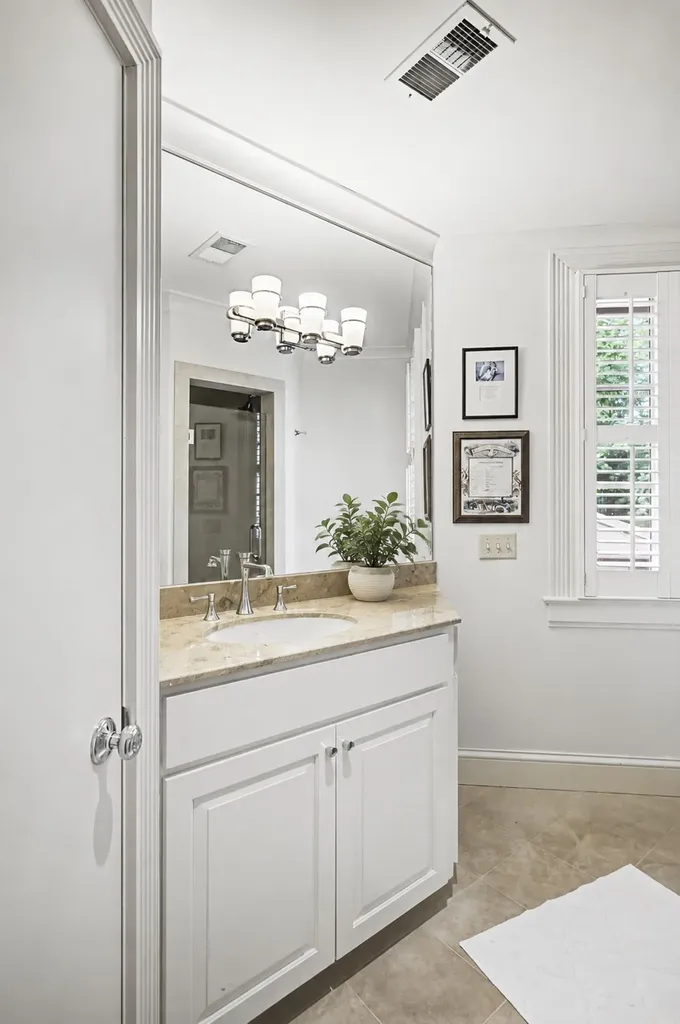 200 Brook Hollow Road Nashville TN 37205