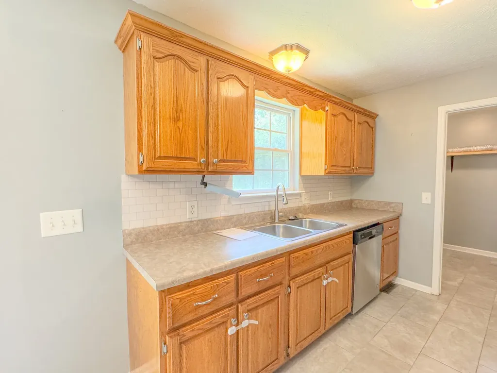 142 Keytown Road Portland TN 37148