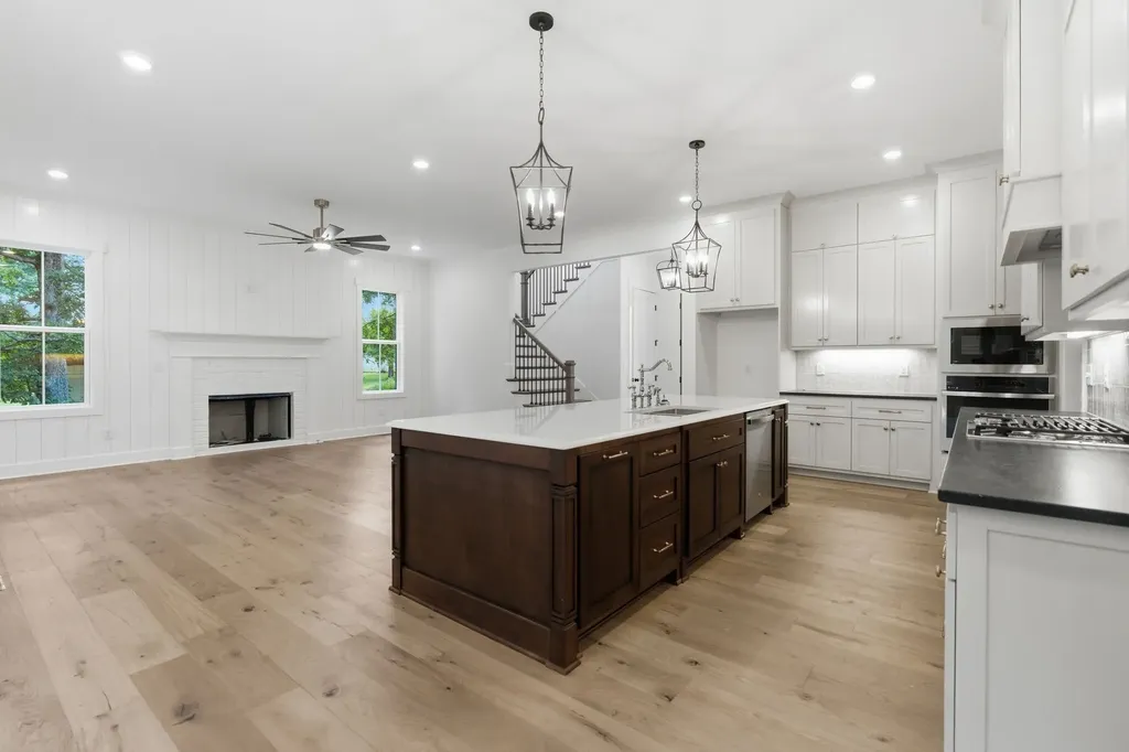 5855 Fisher Grove Road Greenbrier TN 37073