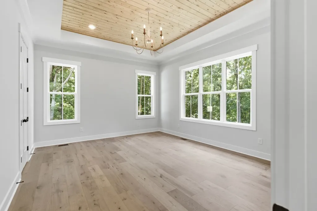 5855 Fisher Grove Road Greenbrier TN 37073