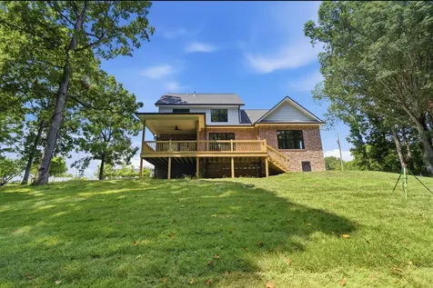 5855 Fisher Grove Road Greenbrier TN 37073