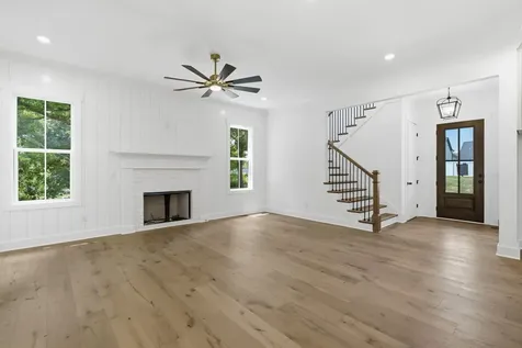 5855 Fisher Grove Road Greenbrier TN 37073
